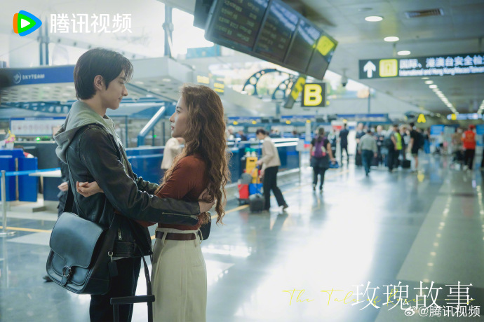玫瑰故事首发剧照深度解析：刘亦菲领衔，亦舒经典IP焕新演绎